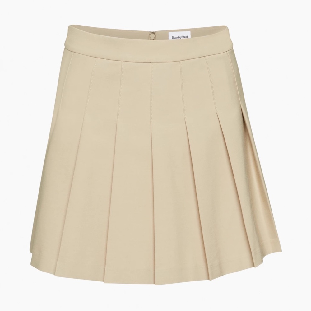 Beige nude tennis skirt from DYNAMITE